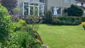 Exterior - Swn Yr Afon (Brecon)