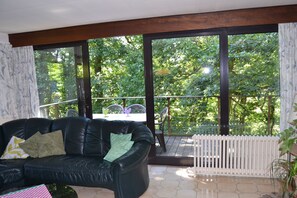 Dupleks, 2 kamar tidur | Pemandangan balkon