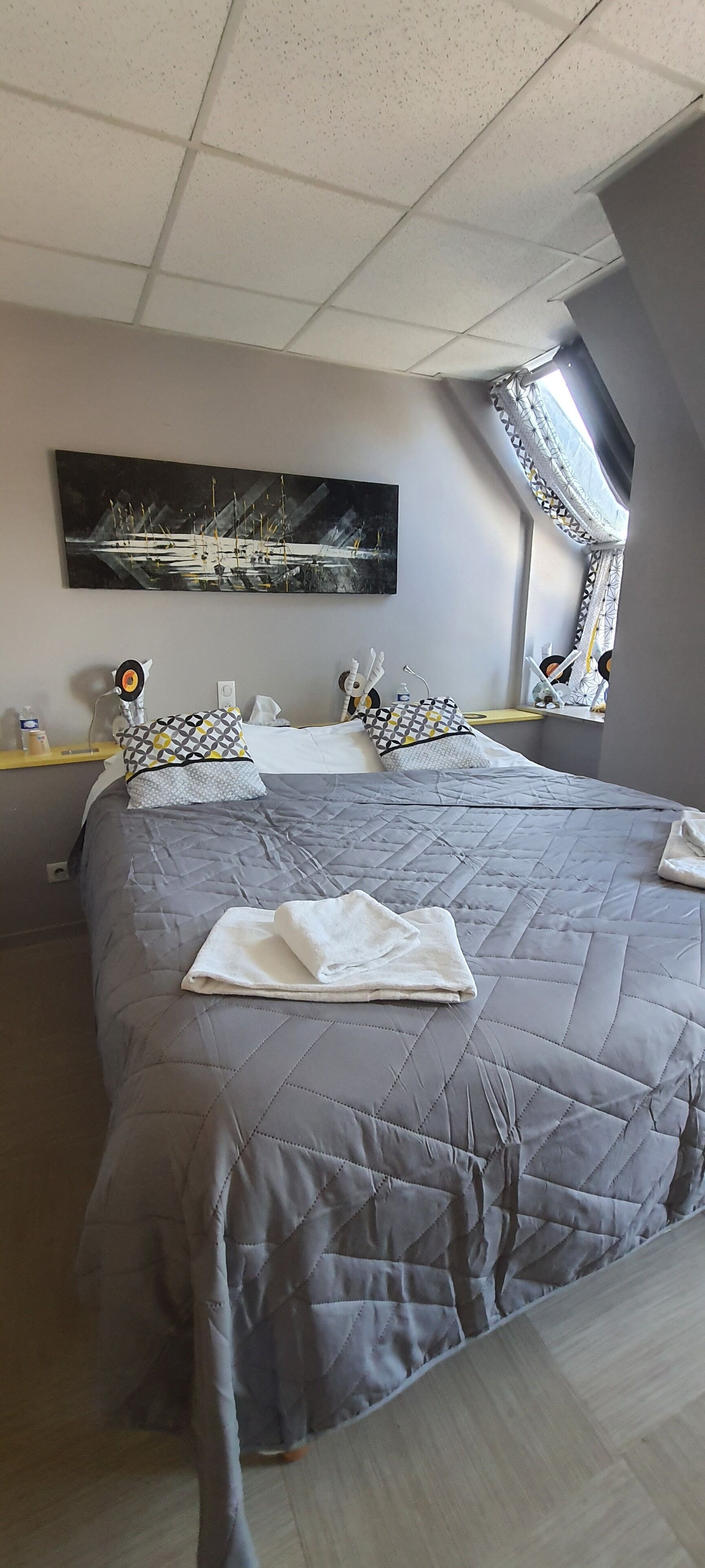 individually decorated, individually furnished, soundproofing