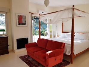 7 bedrooms, desk, free WiFi, bed sheets - The Lodge Ronda (Ronda)