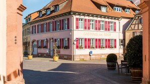 A building with a red-tiled roof and a sign reading "Gasthaus zum Adler". - Gasthaus zum Adler (Ettenheim)