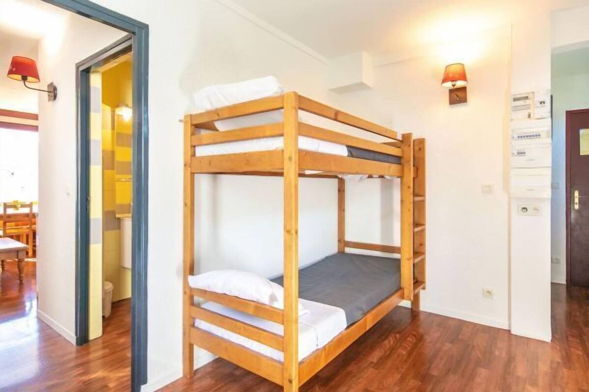 1 chambre, chambres insonorisées, lits bébé (en supplément)