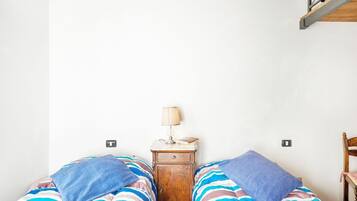 1 Schlafzimmer, Schreibtisch, Bügeleisen/Bügelbrett, WLAN