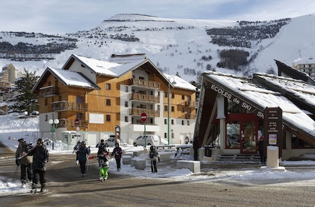 Exterior. Vacanceole - Au Coeur des Ours