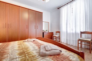 1 Schlafzimmer, WLAN, Bettwäsche