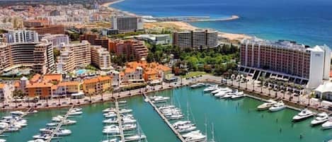 Marina/club náutico