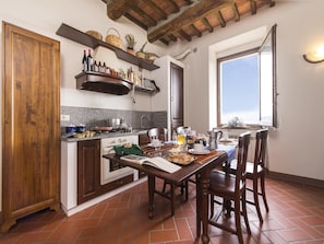 Studio | Private kitchen | Fridge, oven, stovetop, coffee/tea maker - Country House il Ciliegio (Roccastrada)