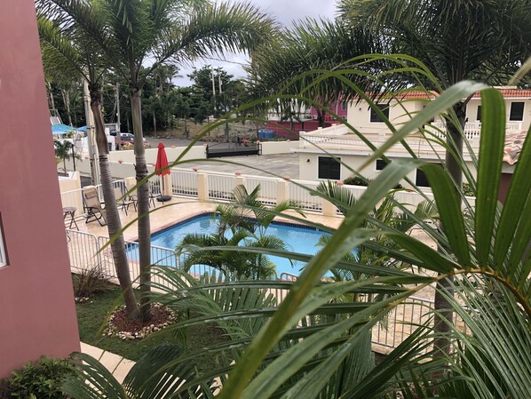 Utomhuspool