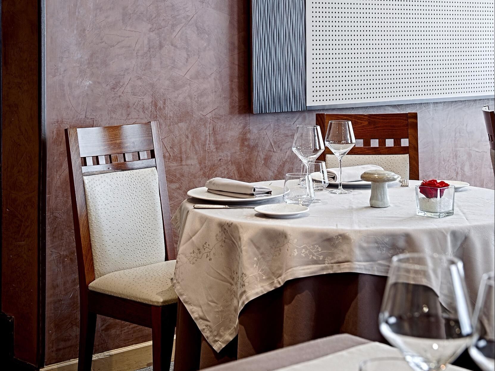 Petit déjeuner continental (10 EUR par personne)