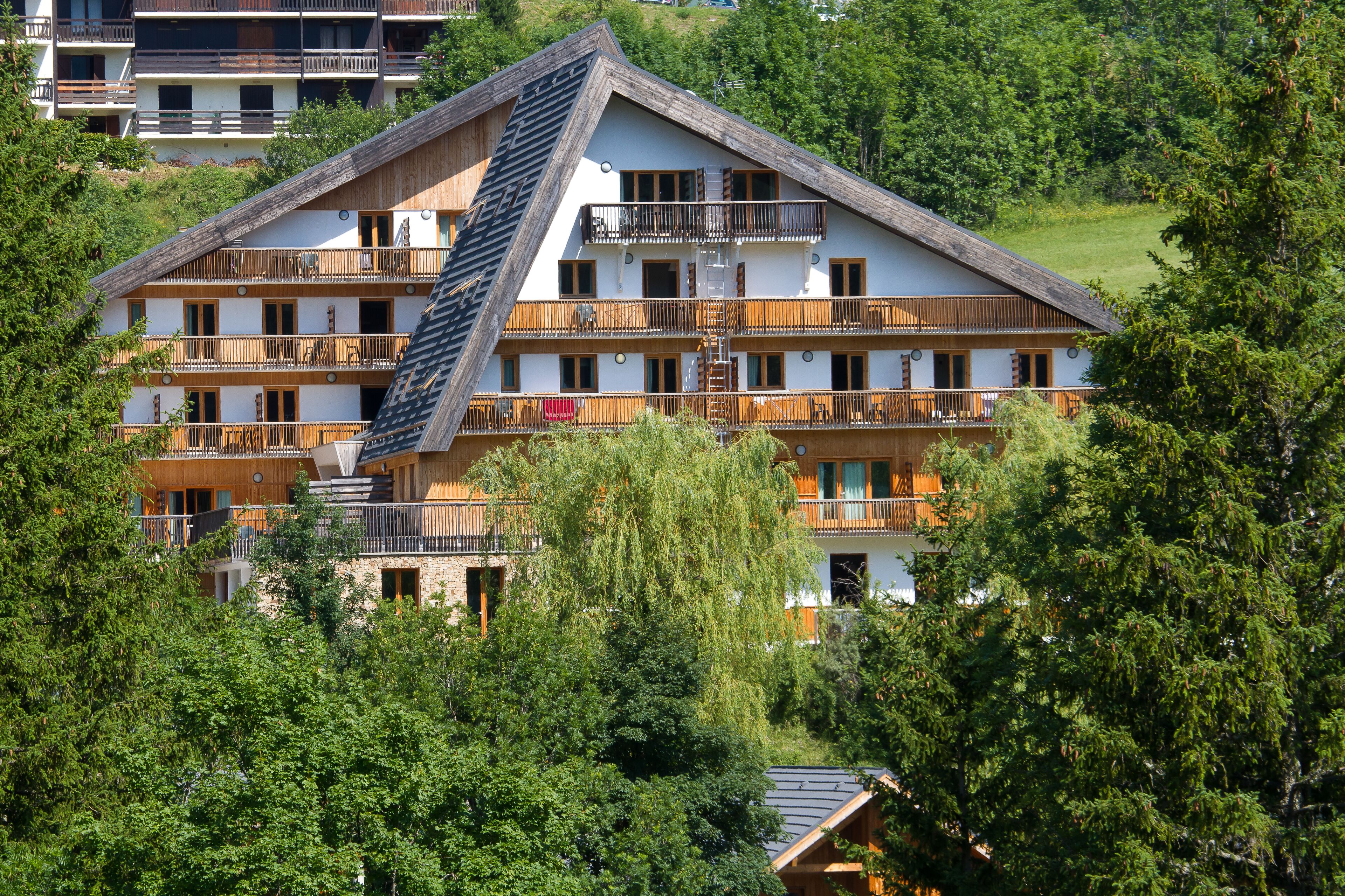 숙박 시설 정면