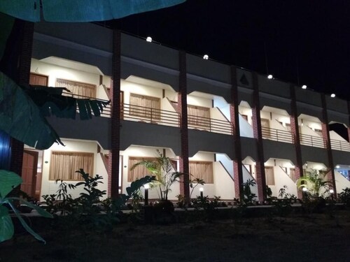 Diamond Popa Hotel