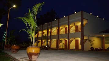 Ngoại thất