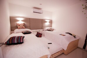 Appartement | 4 chambres, accès au Wi-Fi (inclus), literie fournie