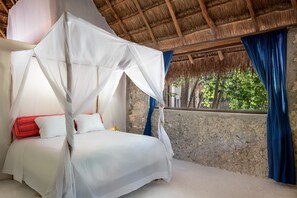 Stórt einbýlishús | 5 svefnherbergi, ókeypis þráðlaus nettenging, rúmföt