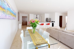 Apartamento | Servicio de comidas en la habitación