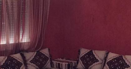 Air-conditioned apartment without elevator with all comfort in town