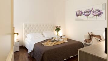 Deluxe Apartment | Free WiFi, bed sheets