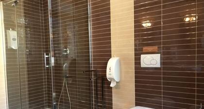 Bergamo Center Rooms
