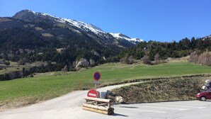 Property grounds - Residence *** Appt 4/6 people at the foot of the slopes with garage (Aussois)