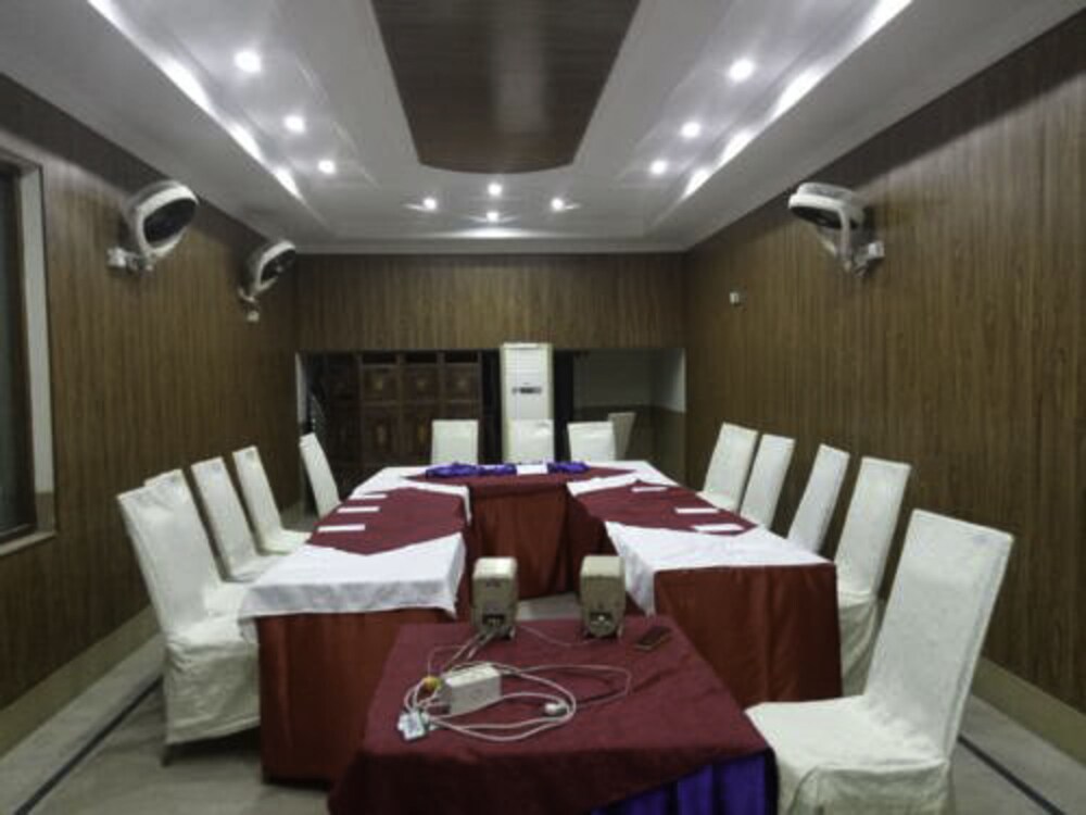 Hotel Sheza Inn multan by null