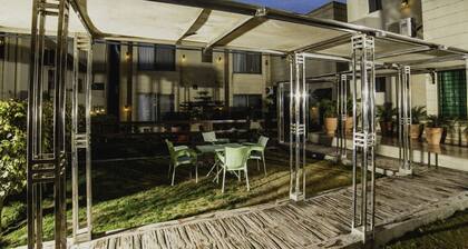 Vip House
