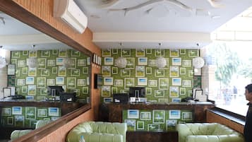 Khu tiếp khách ở sảnh