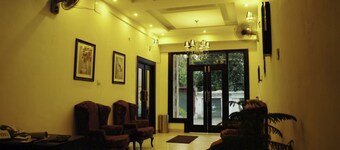 Shelton Hotel Timergara