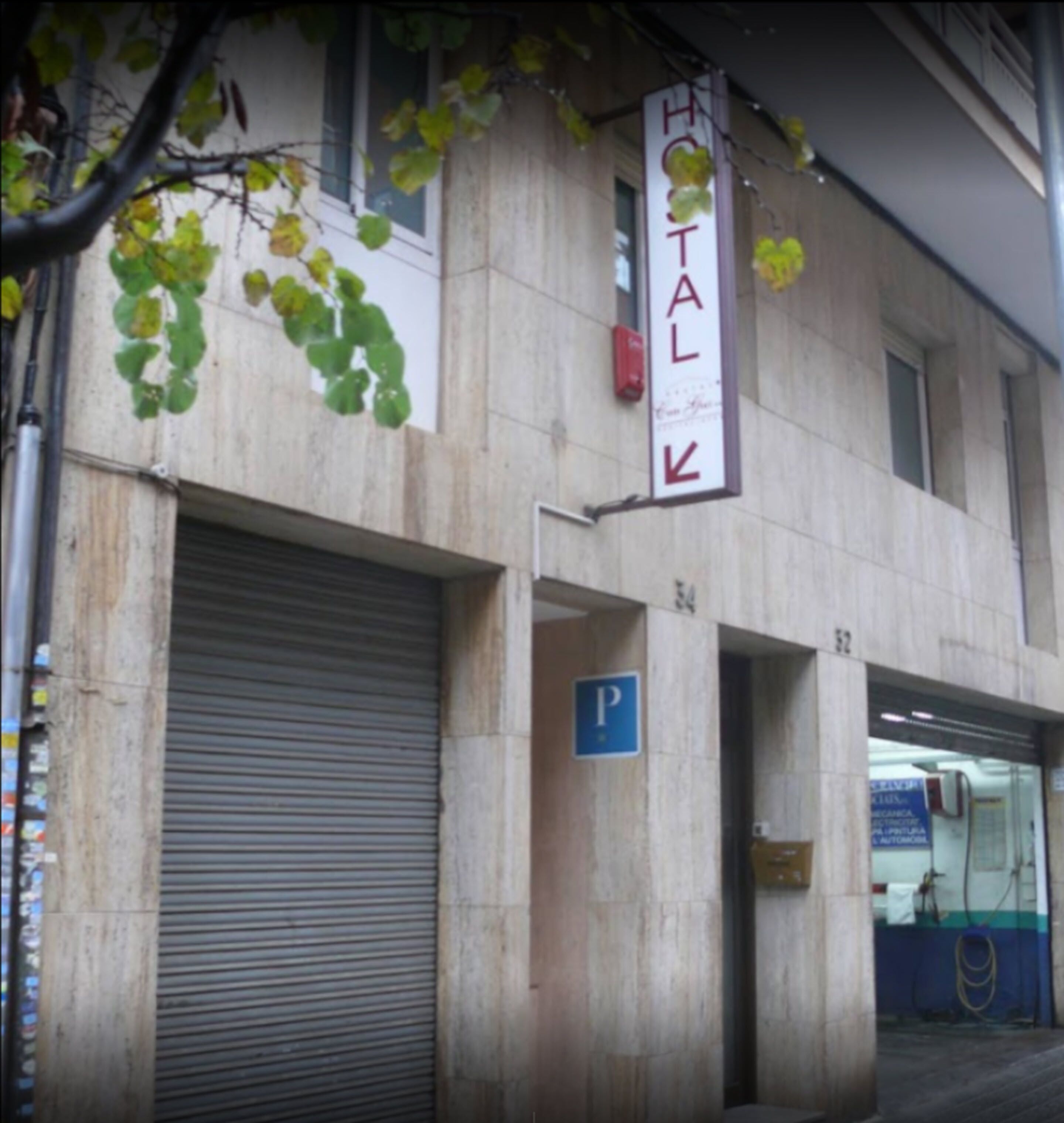 Foto - Hostal BESTPRICE Barcelona Stadium