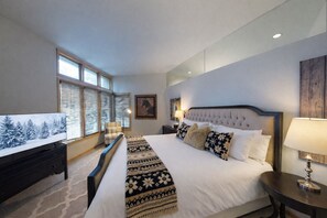 4 bedrooms, desk, iron/ironing board, free WiFi - 1382 Empire Mountain Escape Hot Tub and Ski Access (Park City)