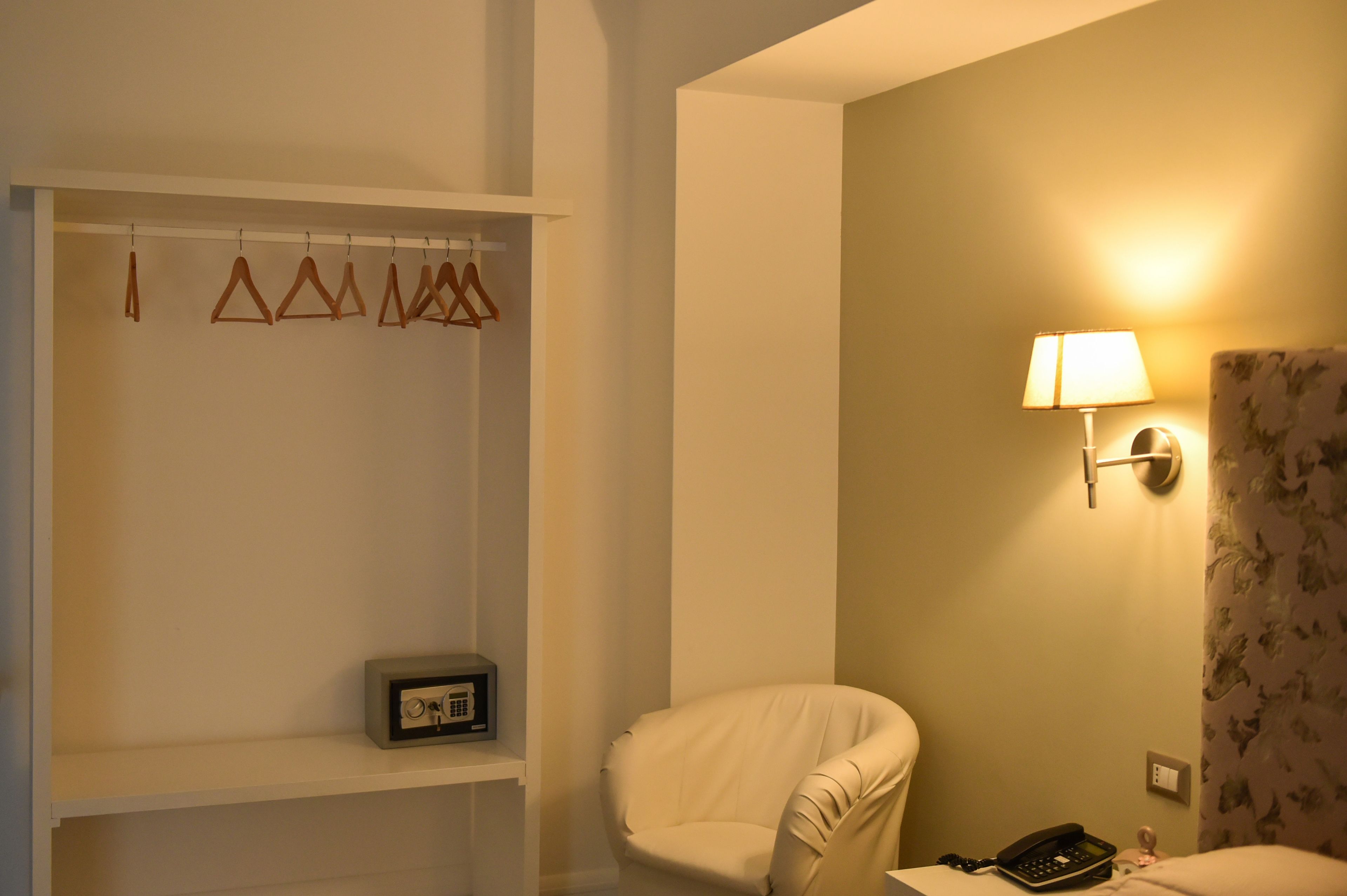 suite, balcony | in-room safe, desk, blackout curtains, soundproofing