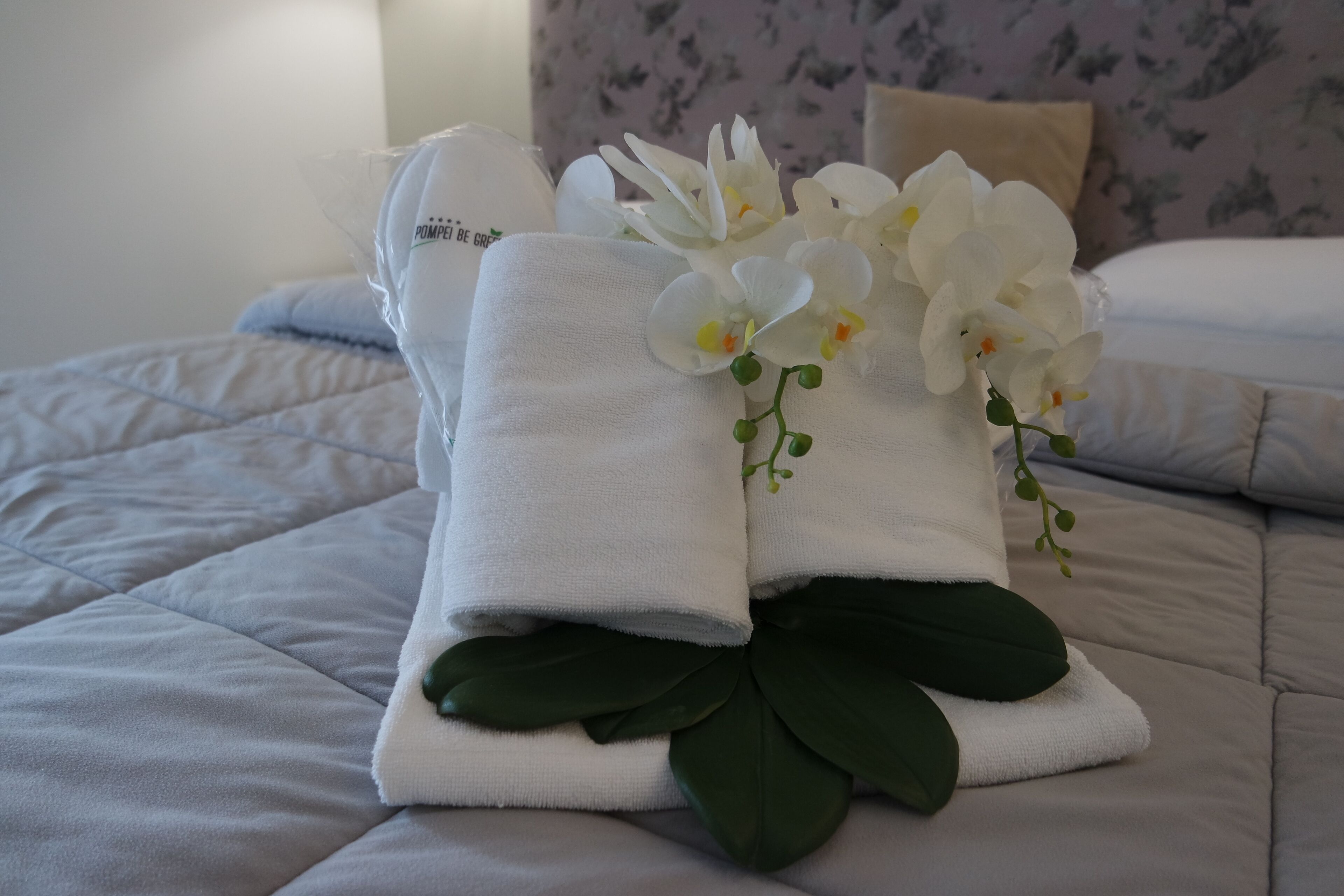 standard double or twin room, accessible, balcony | in-room safe, desk, blackout curtains, soundproofing