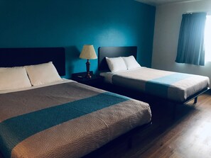 Free WiFi, bed sheets - Troy Inn and Suites (Troy)