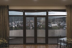 View from property - Avlabari Terrace Rooms (Tbilisi)