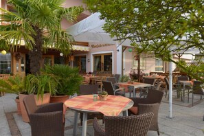 Restaurant - Hotel Vierjahreszeiten (Breitenguessbach)