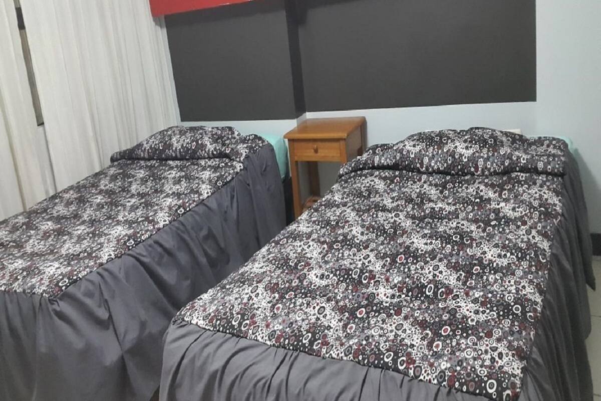 Wifi gratis y ropa de cama