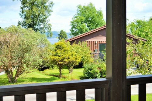 Fantasticprivate lodge in Hunters Quay Holiday Village, Dunoon, sleeping 4 persons