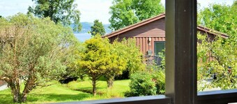 Fantasticprivate lodge in Hunters Quay Holiday Village, Dunoon, sleeping 4 persons