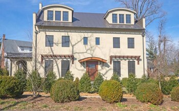 Historic Rugby Walk to All Things UVA