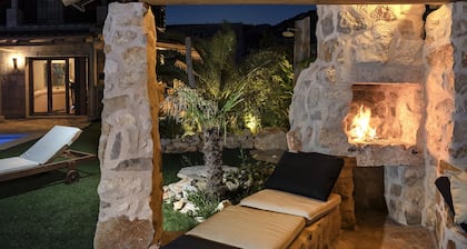 Luxury Villa Ocean Seeker with Pool