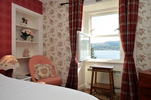 4 soverom, strykejern/-brett, wi-fi og sengetøy