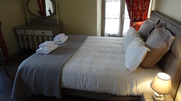 3 Schlafzimmer, Bügeleisen/Bügelbrett, kostenloses WLAN, Bettwäsche