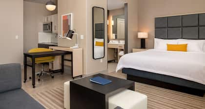 Homewood Suites by Hilton Belmont