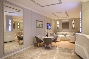Reception - Turkuaz Hotel Gebze (Gebze)