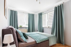 5 bedrooms, iron/ironing board, WiFi, bed sheets - are you looking for relaxation, action and culture? (Paszkowka)