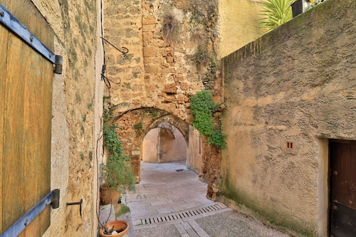 Maison des Arcades 3 pièces - Labélisée " Meublé de Tourisme" 3 Etoiles 