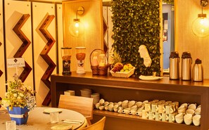 Breakfast, lunch and dinner served - Faranda Collection Cali, a member of Radisson Individuals (Cali)