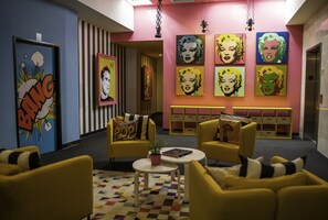 Lobby sitting area - The Fox Hotel (Ponce)