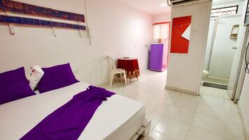 Minibar, sistema de insonorización y camas plegables/adicionales