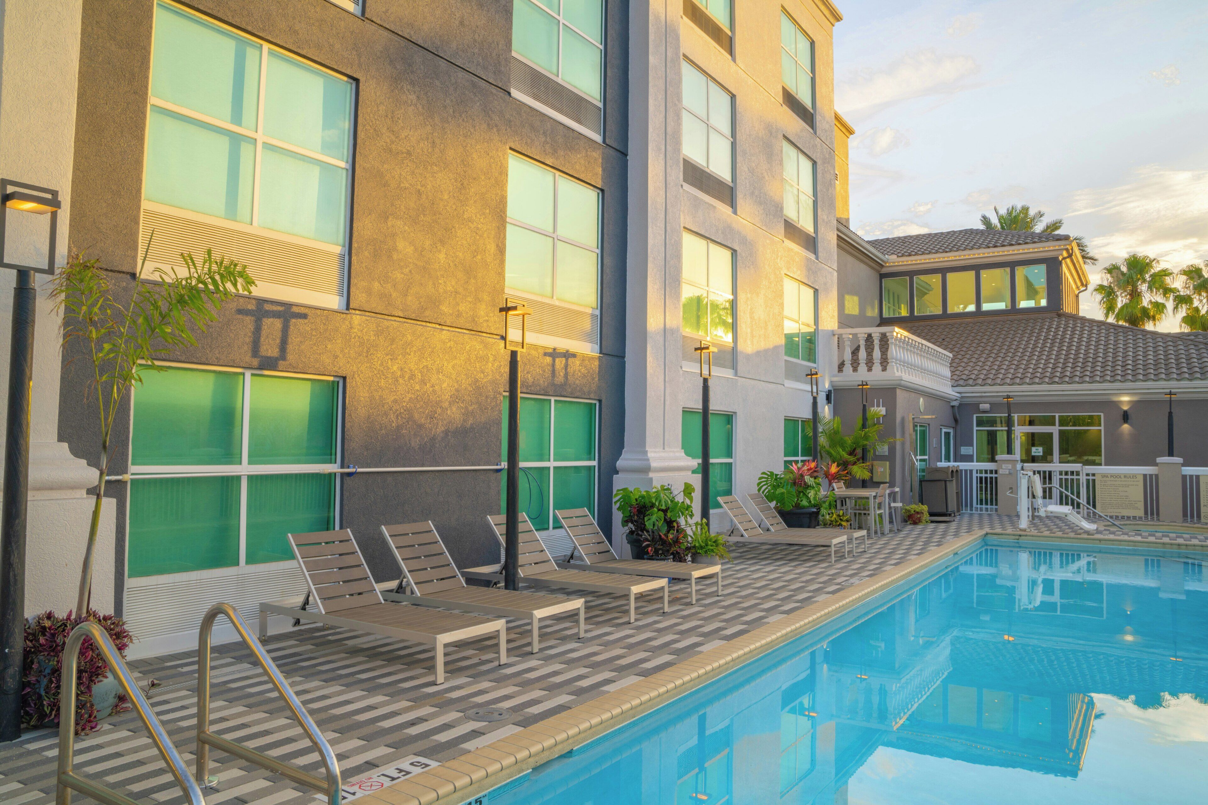 Piscina externa