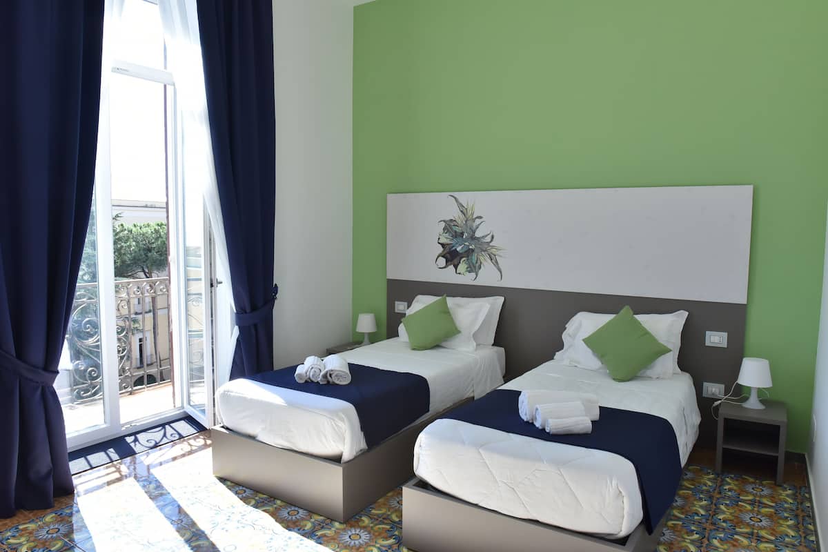 Deluxe Double or Twin Room, Sea View | Egyptian cotton sheets, down comforters, memory foam beds